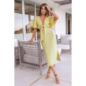 FORE Chartreuse Lime Green Twist Front Cutout Midi Dress Flutter Sleeve Resort S